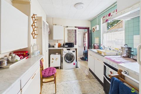 3 bedroom terraced house for sale, Upper Holly Hill Road, Belvedere, Kent, DA17