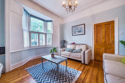3 bedroom terraced house for sale, Akerman Road, Oval, London, SW9
