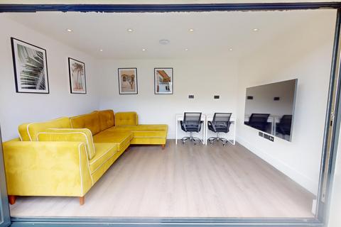 6 bedroom house to rent, Dawlish Road, Birmingham B29
