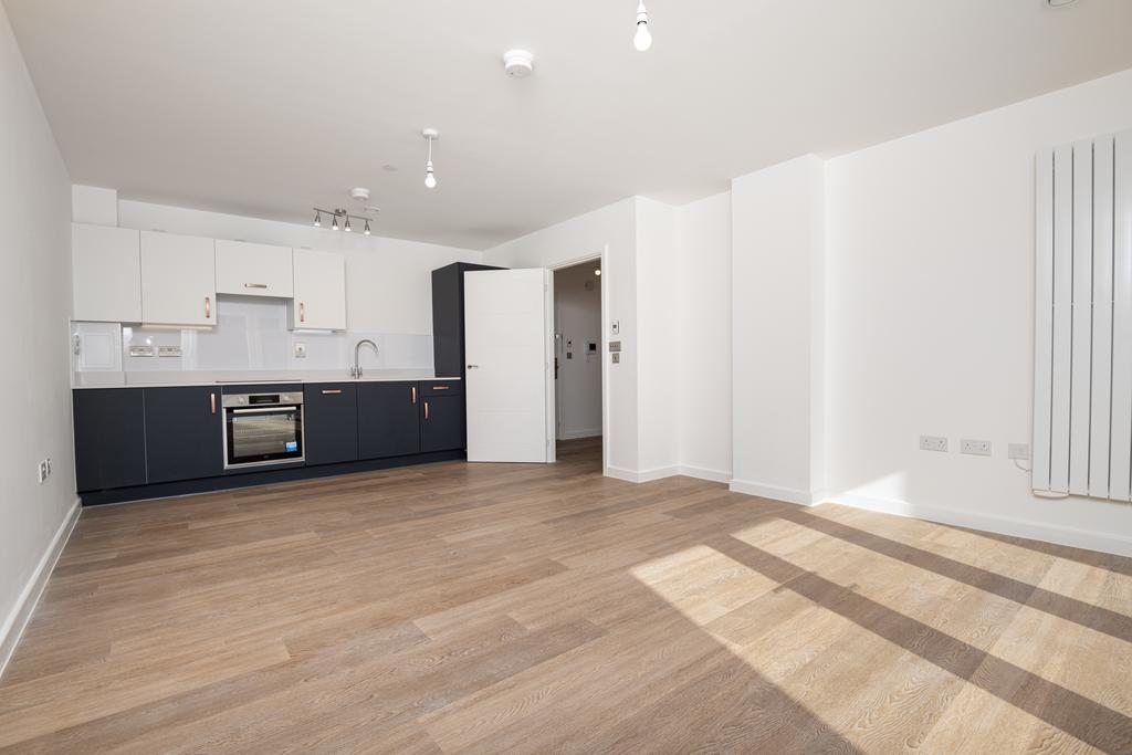 Apartment in Surrey - View 4