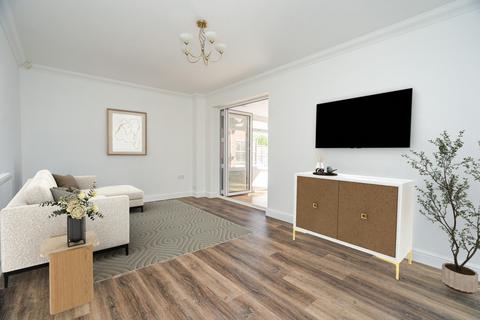 4 bedroom detached house to rent, Upper Wood Close, Milton Keynes, MK5