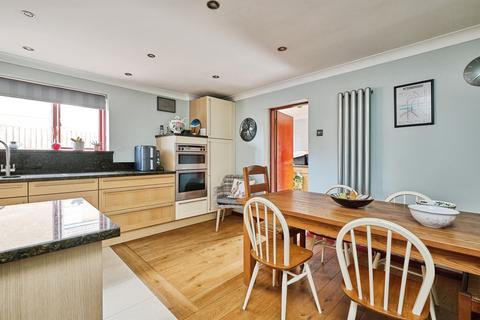 4 bedroom detached house for sale, Broadway, Yaxley, Peterborough