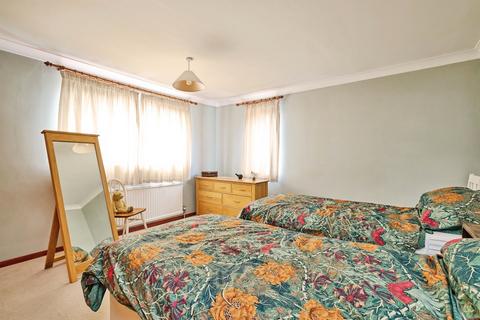 4 bedroom detached house for sale, Broadway, Yaxley, Peterborough