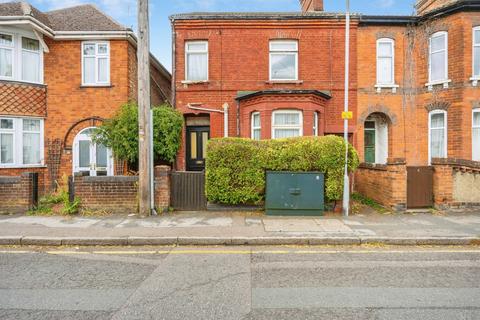 3 bedroom end of terrace house for sale, Vandyke Road, Leighton Buzzard