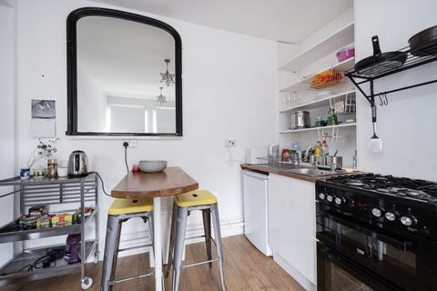 1 bedroom flat to rent, Downs Road, E5, Hackney, London, E5