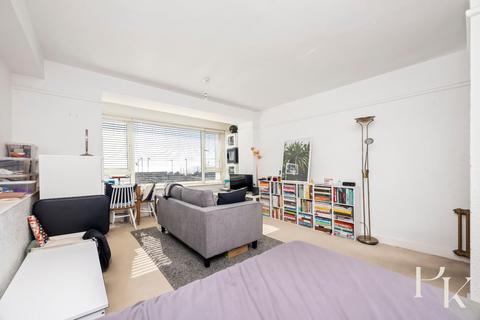 Studio for sale, Kingsway, Hove