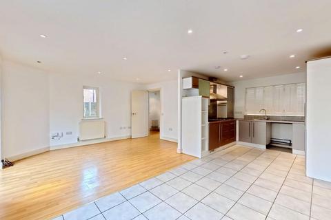 4 bedroom semi-detached house for sale, Niagara Close, Kings Hill, West Malling