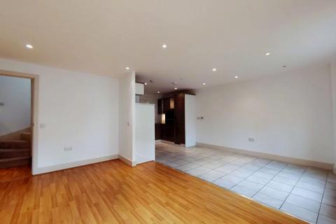 4 bedroom semi-detached house for sale, Niagara Close, Kings Hill, West Malling