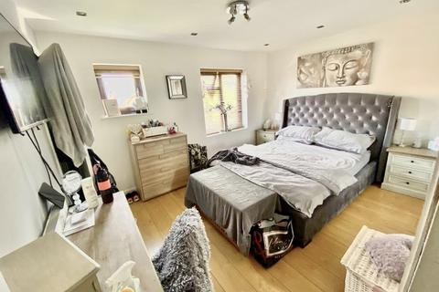 1 bedroom apartment to rent, Schoolgate Close, Walsall, WS4