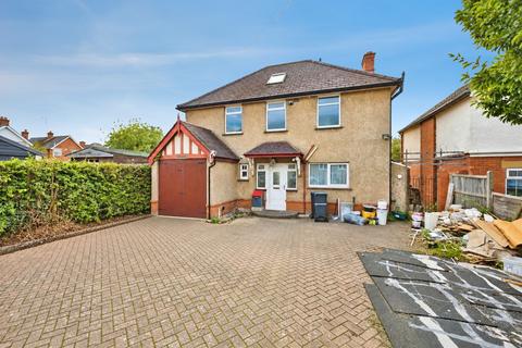 3 bedroom detached house for sale, Sparrow Road, Yeovil