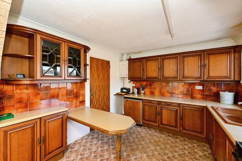 3 bedroom detached bungalow for sale, Nene Road, Hunstanton