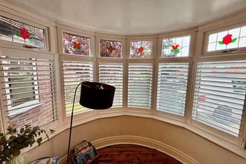 3 bedroom semi-detached house for sale, Royle Green Road, Northenden