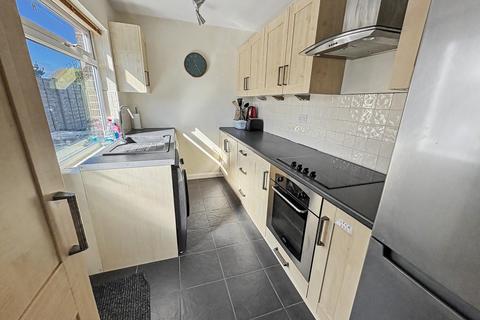 2 bedroom detached bungalow for sale, Wool