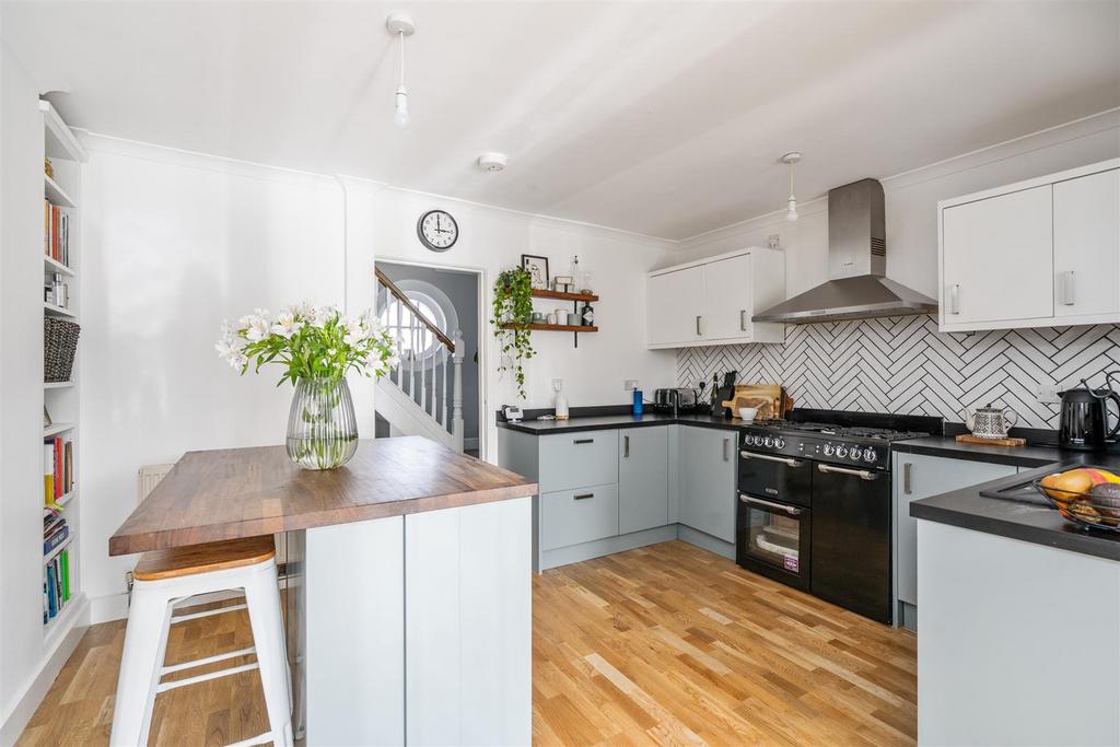 House in Solihull, Elmdon Heath - More