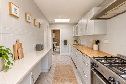 7 bedroom house to rent, Englishcombe Lane, Bath BA2