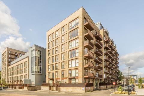 3 bedroom flat for sale, Wray Avenue, London E16