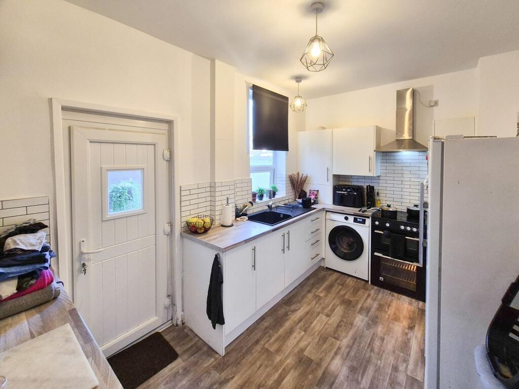 House in Tameside, Greater Manchester - View 2