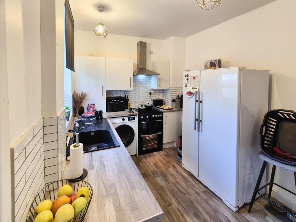 House in Tameside, Greater Manchester - View 3
