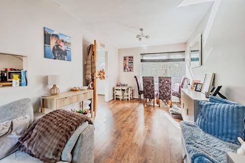 2 bedroom semi-detached house for sale, Gorling Close, Ifield, Crawley