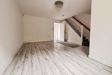 3 bedroom house to rent, Ynys Y Wern, Cwmavon, Port Talbot, SA12 9DJ