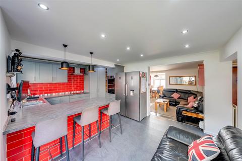 4 bedroom semi-detached house for sale, Green Walk, Crayford, Dartford