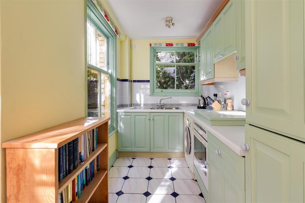 House in Cambridge, Chesterton - View 2