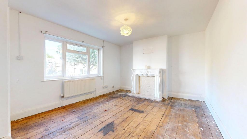 House in Sevenoaks - View 2