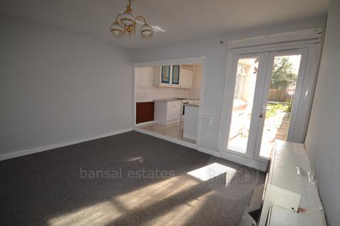3 bedroom terraced house for sale, Blackberry Lane, CV2