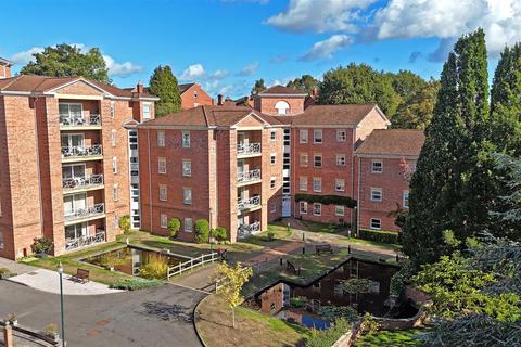 2 bedroom apartment for sale, Sandringham Court, Porthill, Shrewsbury