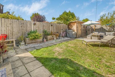 3 bedroom terraced house for sale, Gaston Bridge Road, Shepperton, Surrey, TW17