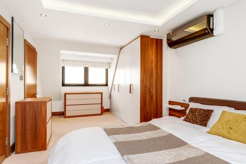4 bedroom townhouse to rent, Cato Street, London, W1H