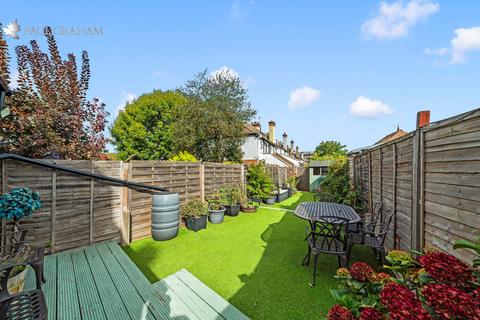 3 bedroom terraced house for sale, Bernard Road, Wallington