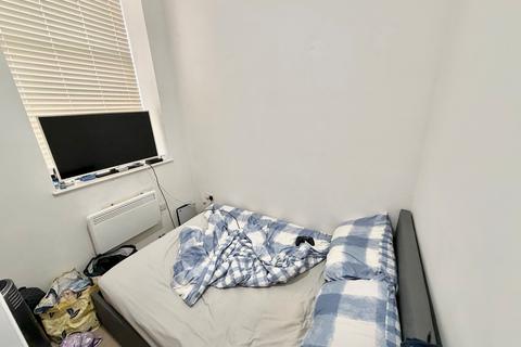 1 bedroom flat to rent, Wood Street, ILKESTON