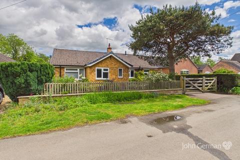 2 bedroom detached bungalow for sale, Victoria Street, Yoxall