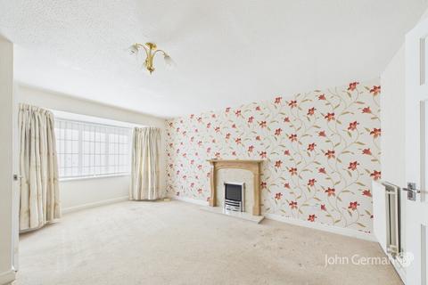 3 bedroom detached house for sale, Alstone Close, Stafford