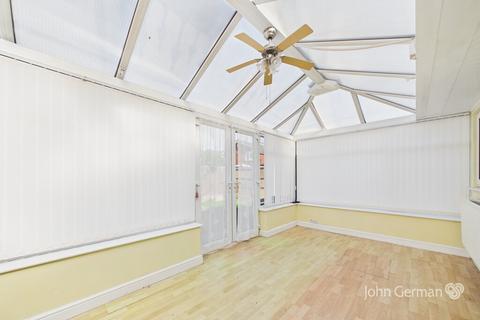 3 bedroom detached house for sale, Alstone Close, Stafford