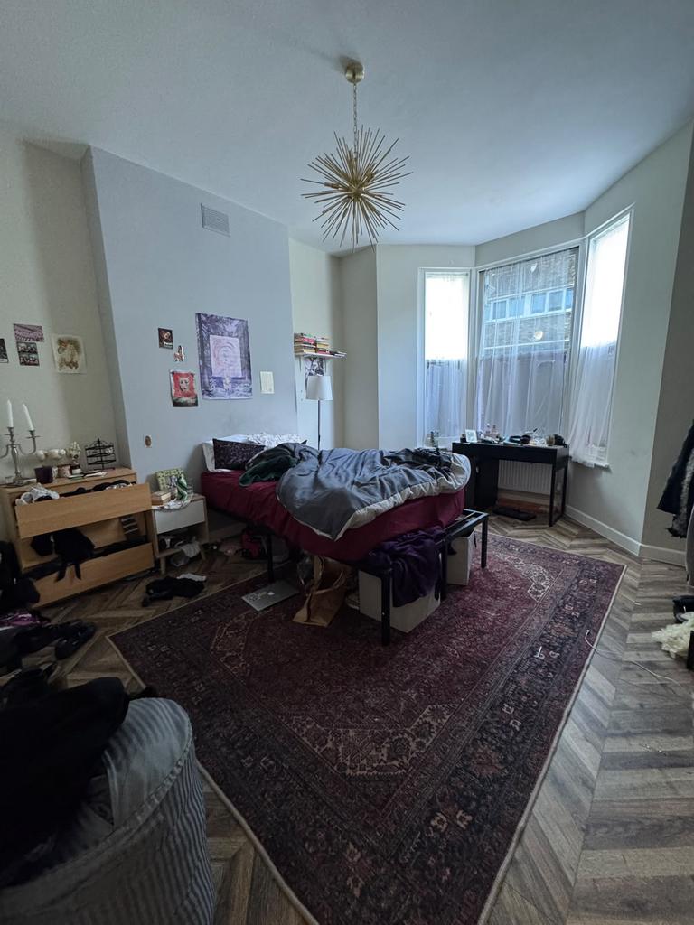 Apartment in London - View 3
