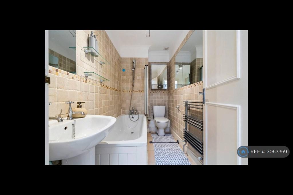 Apartment in London - View 5