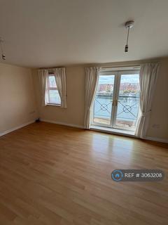 2 bedroom flat to rent, Lock Keepers Court, Hull, HU9