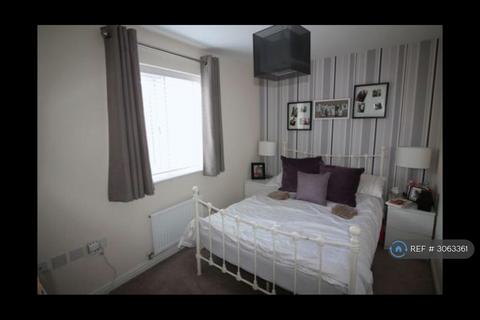 2 bedroom semi-detached house to rent, Light Lane, Telford, TF3