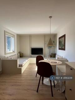 undefined, Greenacre Gardens, London, E17