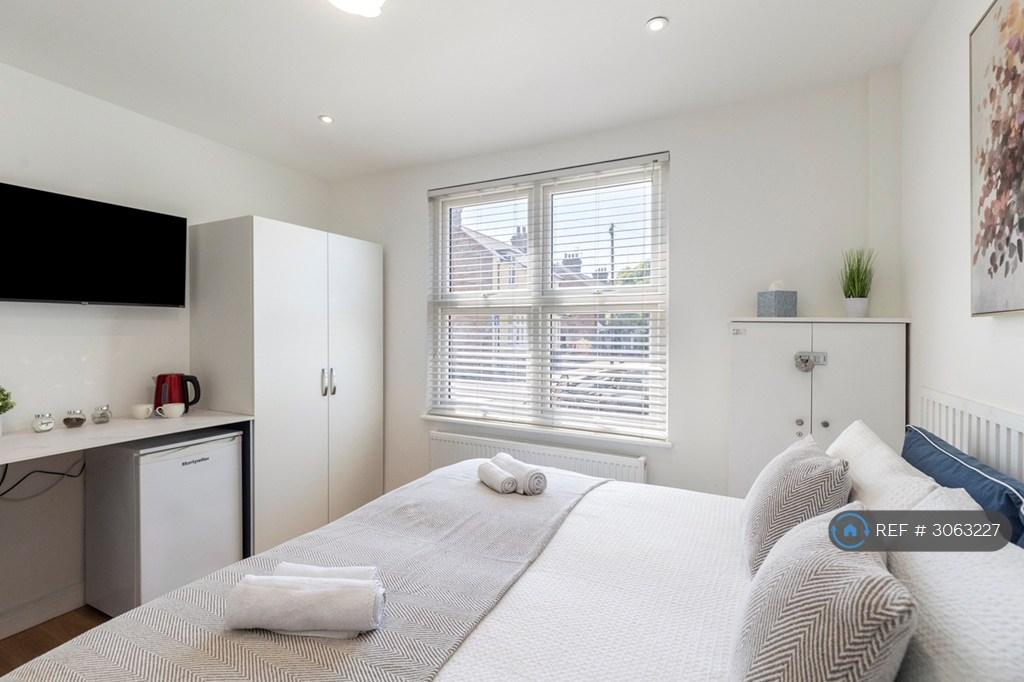 House in Edgware - View 4