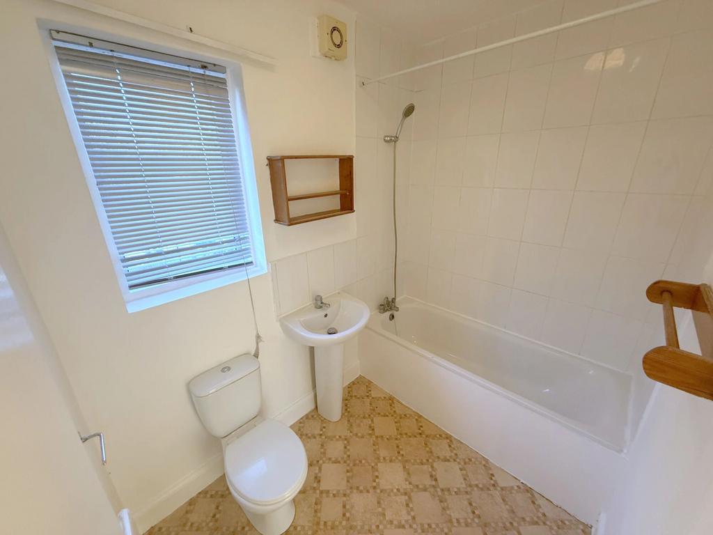 House in London - View 4