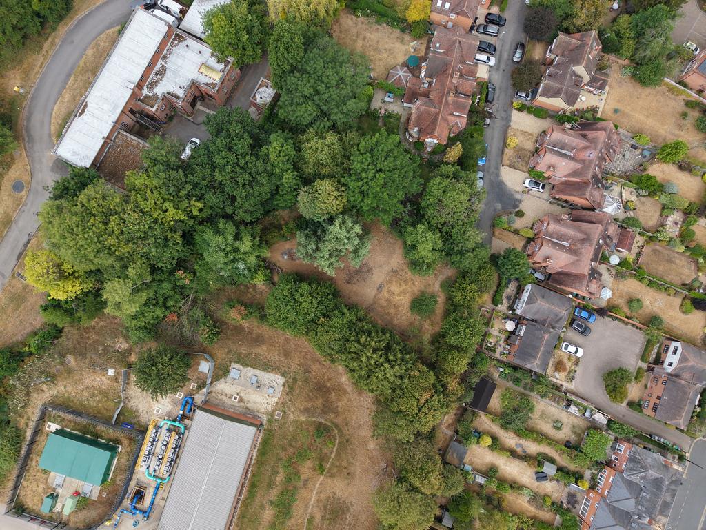 The Moors, Pangbourne, Reading RG8 - View 2