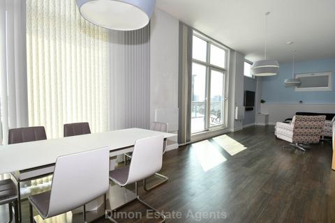 2 bedroom flat for sale, Sanderling Lodge, Mumby Road, Gosport