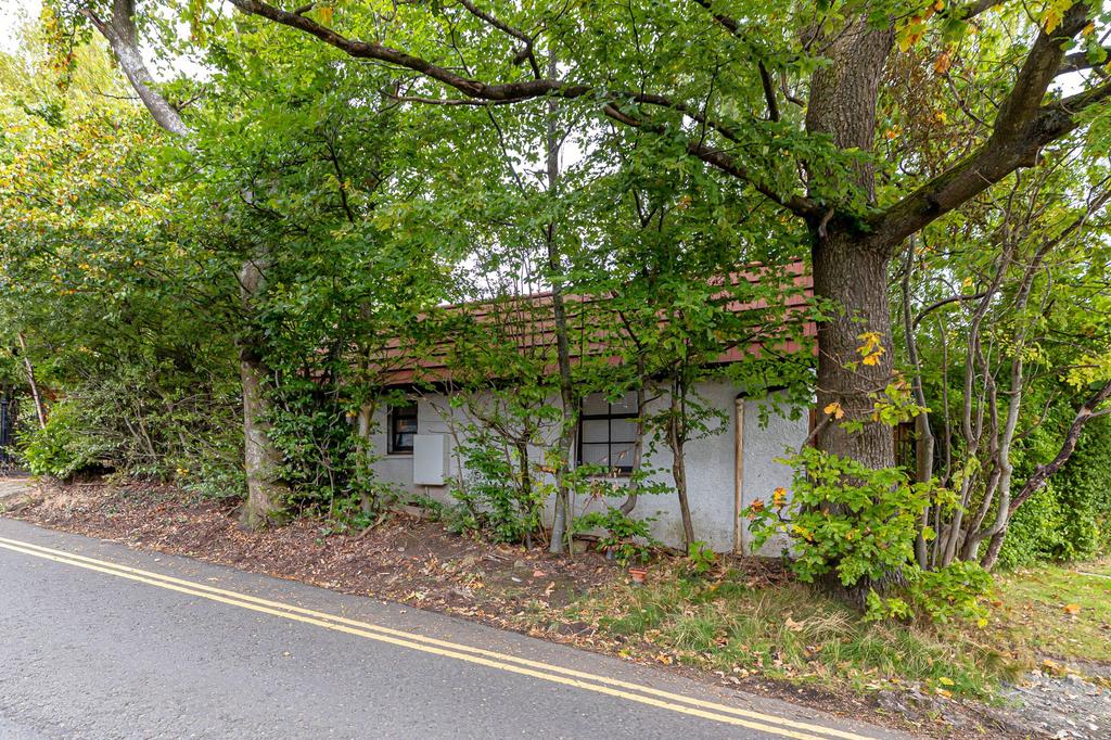 Berryhill Road, Giffnock, Glasgow, East Renfrewshire - More