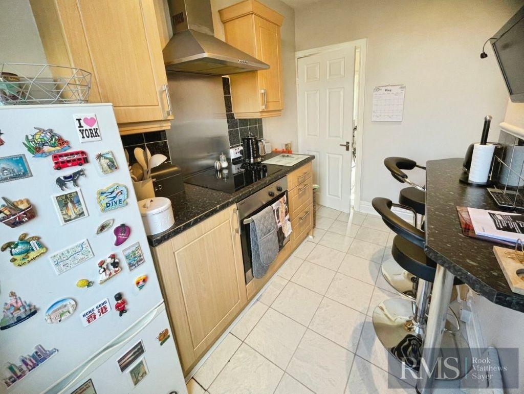 Apartment in Newcastle Upon Tyne - View 4