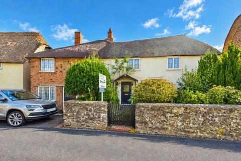 3 bedroom detached house for sale, Bridge Street, Williton