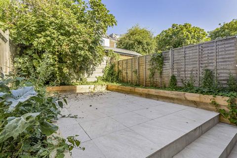 3 bedroom terraced house for sale, Corbyn Street, London N4