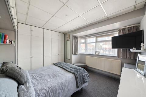 3 bedroom semi-detached house for sale, Wood End Lane, Northolt